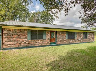 1639 Morgan Rd, Oak Grove, LA 71263