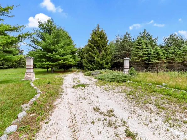 Lt2 HIGHWAY 67, Fontana, WI 53125