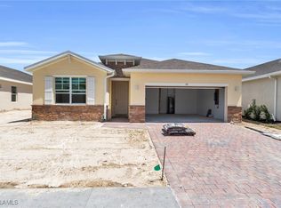 371 Spring Hill Lake Loop, Cape Coral, FL 33993