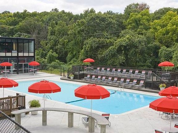 Amazing Pool!