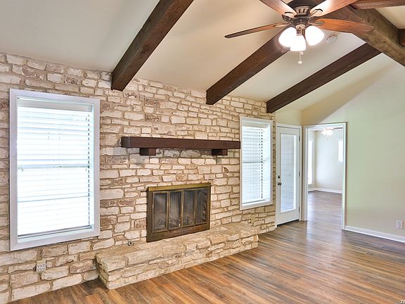 5th image of 131 CREEKSIDE DR