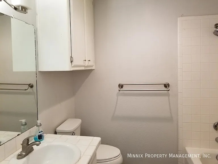 2103 84th St — Photo 12