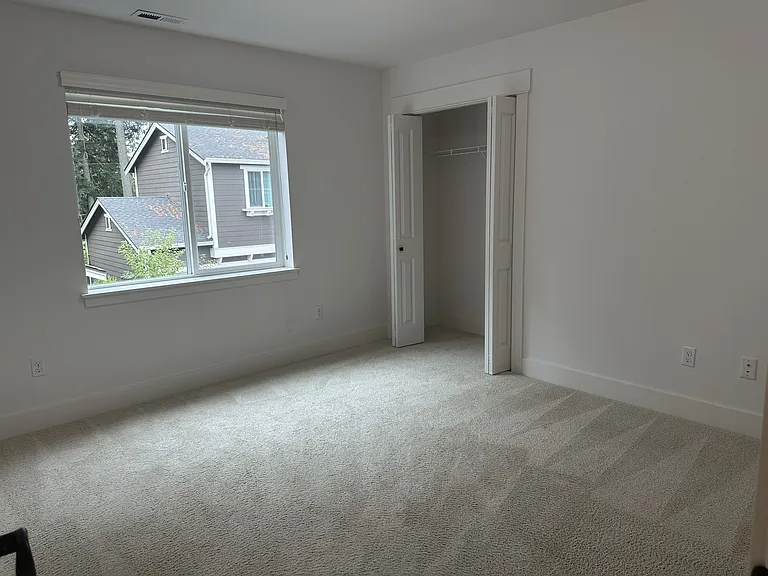18719 45th Park SE — Photo 13
