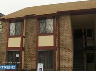 12 Coventry Ct, Clementon, NJ 08021