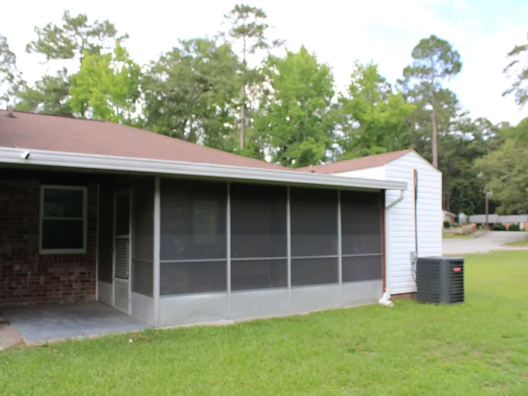 2248 Winston Way — Photo 29