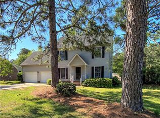 8369 King Rd, Fayetteville, NC 28306