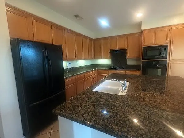 1513 Carmel Ave — Photo 11