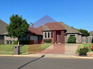 17413 Melville Ln, Edmond, OK 73012