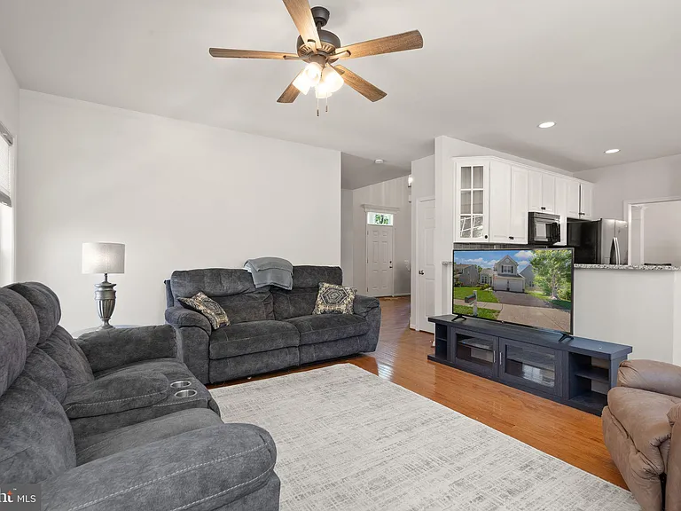6050 Smooth Stone Pl — Photo 22