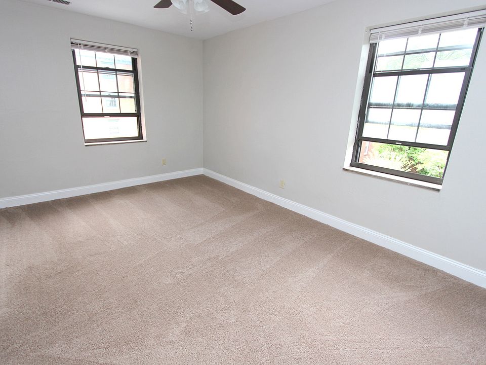 2BR - Bedroom (Available August)