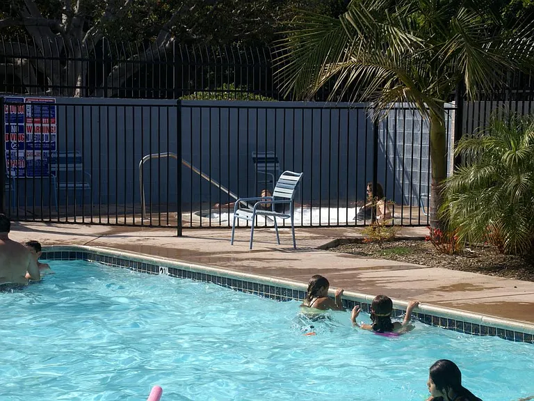 Family Pool heated year round