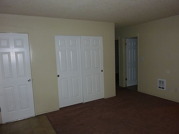 4th image of 21034 74th Ave W APT 15