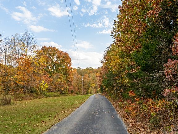 4th image of 780 Highway K