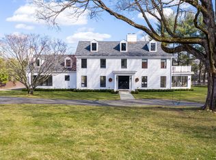 20 Greenbriar Ln, Greenwich, CT 06831