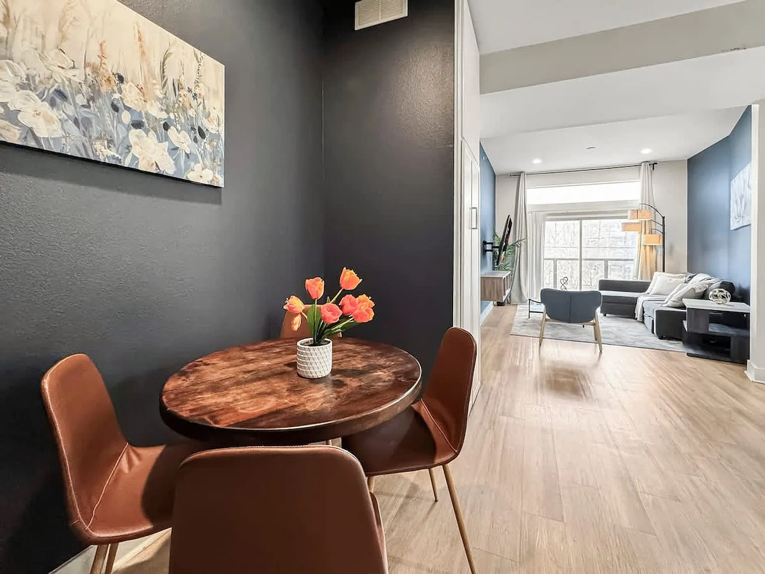 2 bed, 2.0 bath, $2,563 — Photo 4