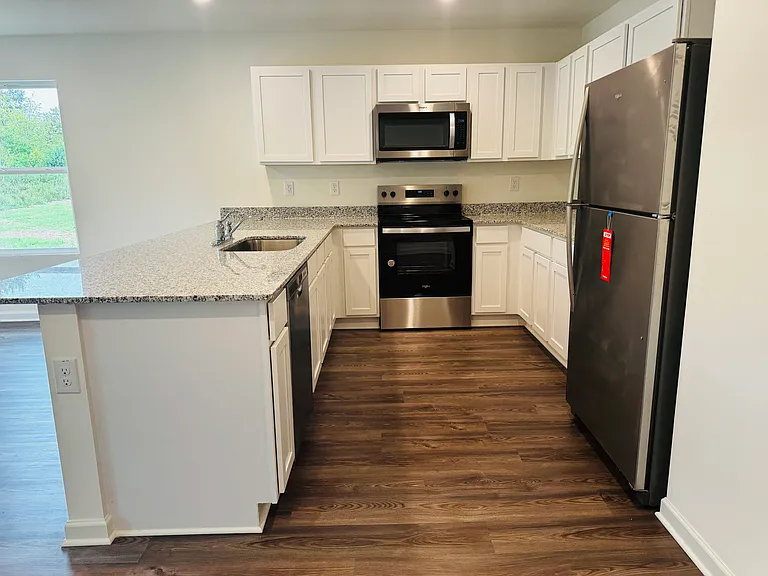 227 Isabella Way — Photo 8