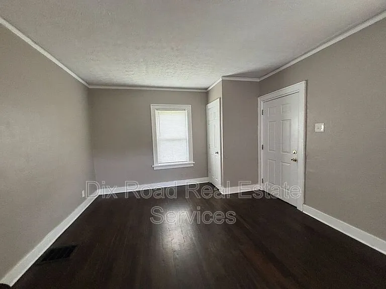 2312 Wyoming St — Photo 9