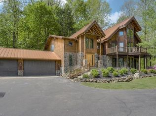 1400 Hinckley Hills Rd, Hinckley, OH 44233