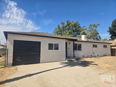 981 S Market St, Pixley, CA, 93256