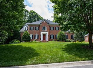 10805 Leabrook Dr, Glen Allen, VA 23059