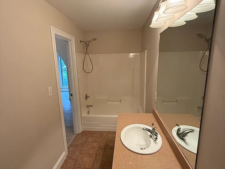 113 Woodlawn Dr #A — Photo 23
