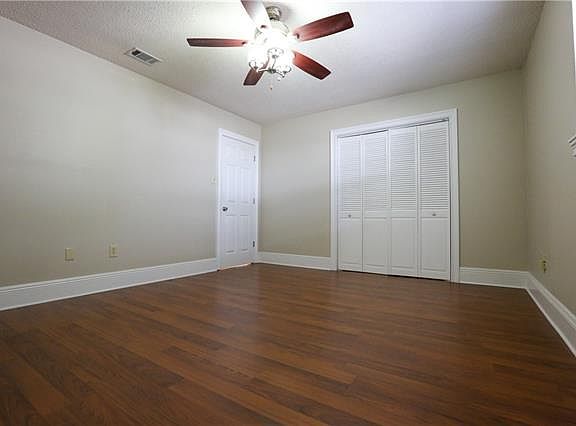 3rd image of 1343 Seminole Ave