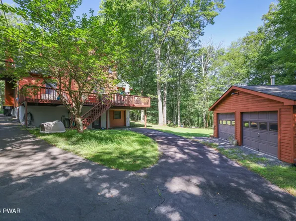 148 Route 390, Tafton, PA 18464