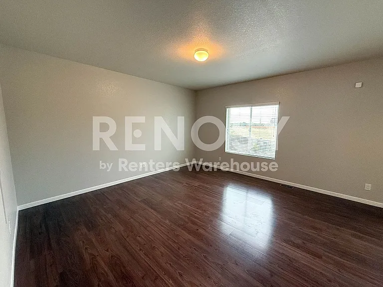 4738 E 95th Ave — Photo 9