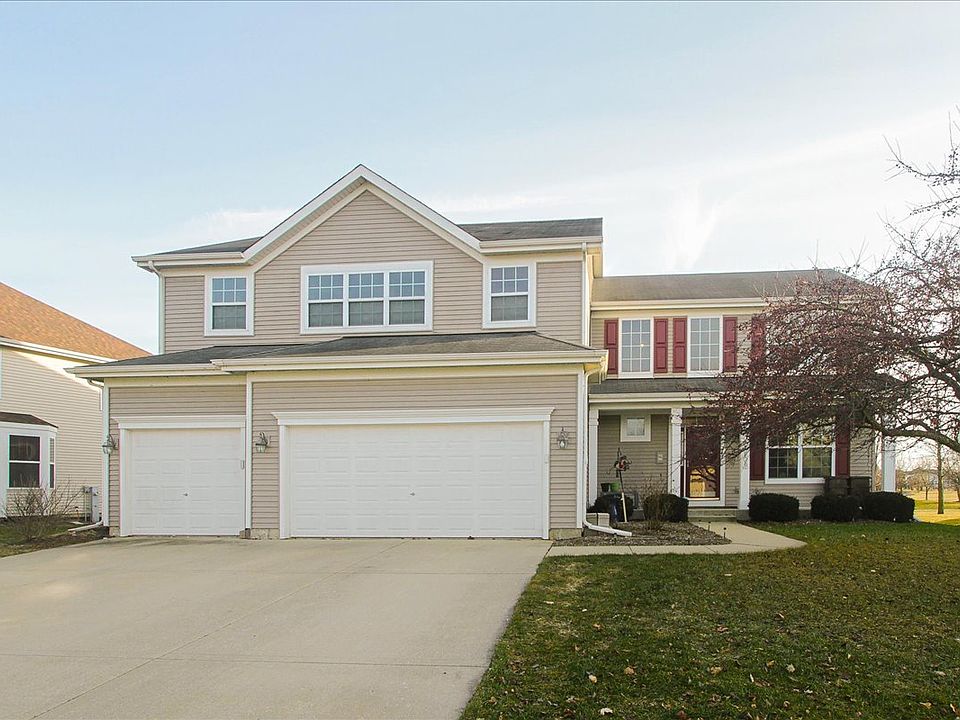 1st image of 1909 Blue Heron Cir