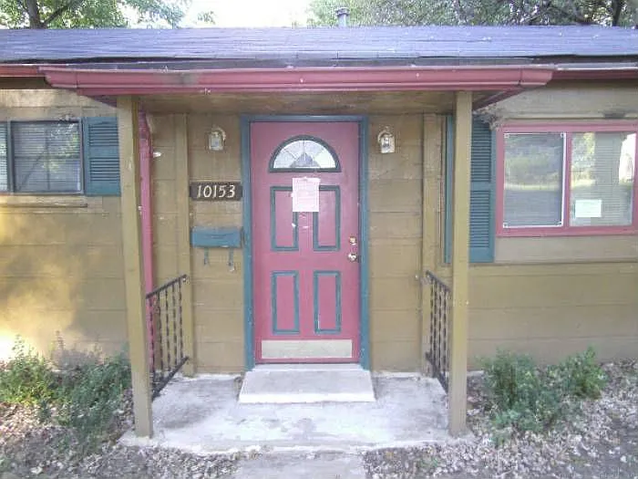 10153 Duke Dr photo 1