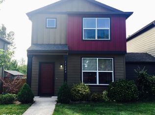 11680 Galaxy Ct, Oregon City, OR 97045