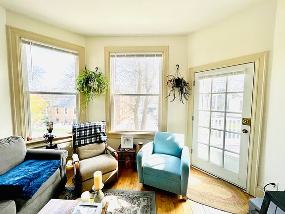 Tons of Natural Light