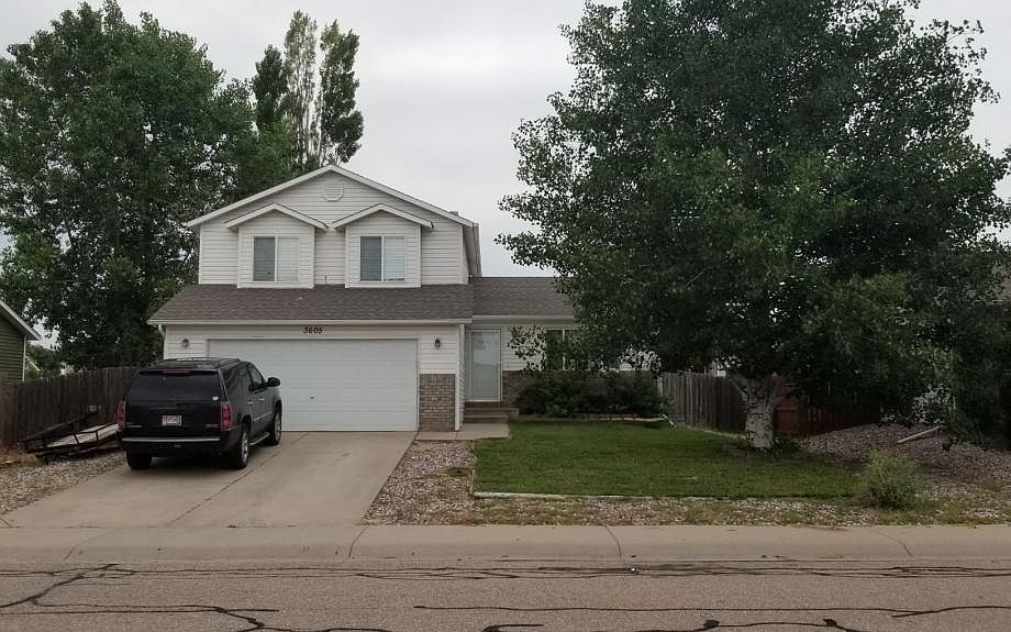 1st image of 3605 Watermans Landing Dr