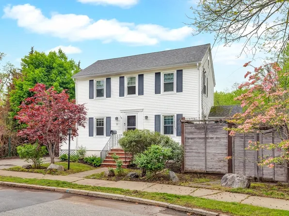 55 Brookside Ave, Winchester, MA 01890
