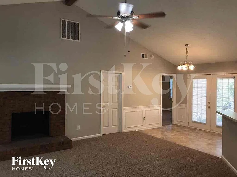 3225 Burkston Rd — Photo 5