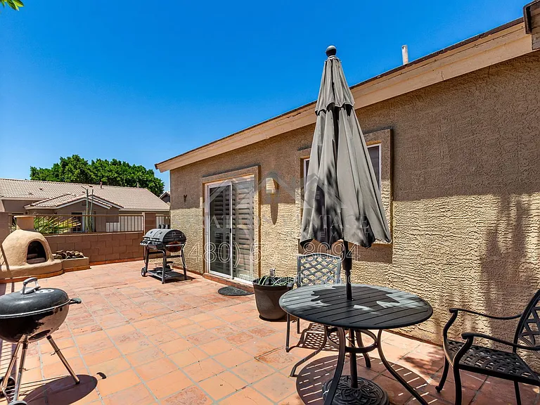 6631 E Rhodes St — Photo 24
