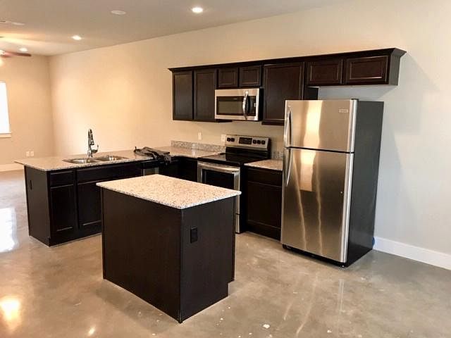 1st image of 1820 N Gregg Ave #1