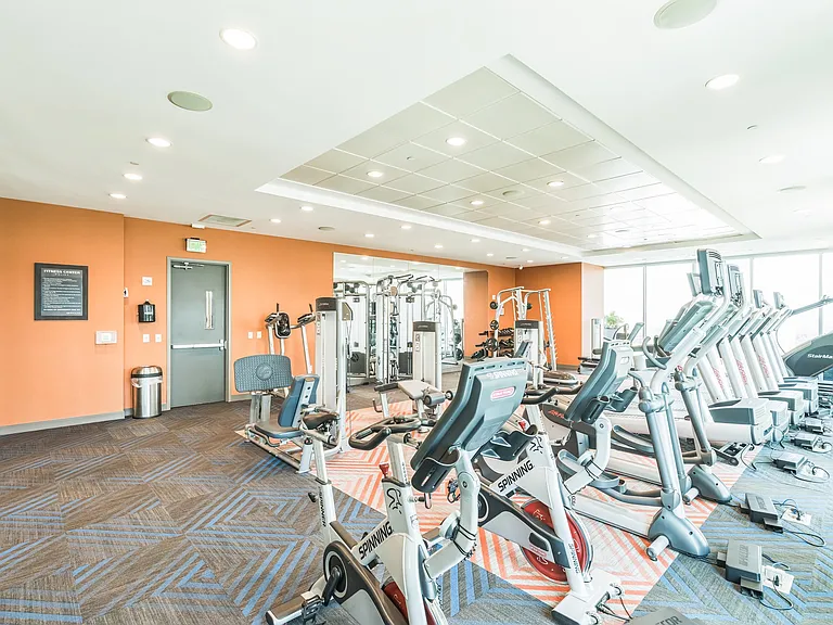 SkyHouse Buckhead — Photo 21