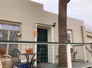 527 W San Antonio St APT 2, San Marcos, TX 78666