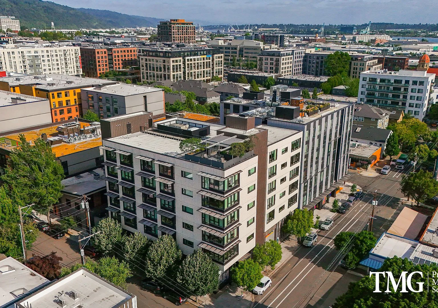 Muse Apartments — Photo 4