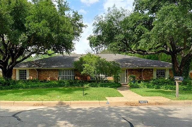 1st image of 6912 Miramar Cir
