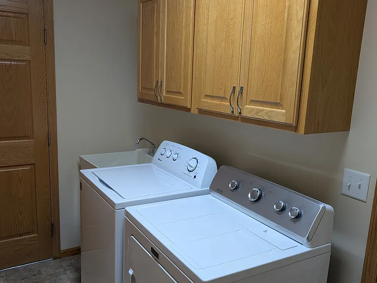 5518 Lachman Ave NE — Photo 23