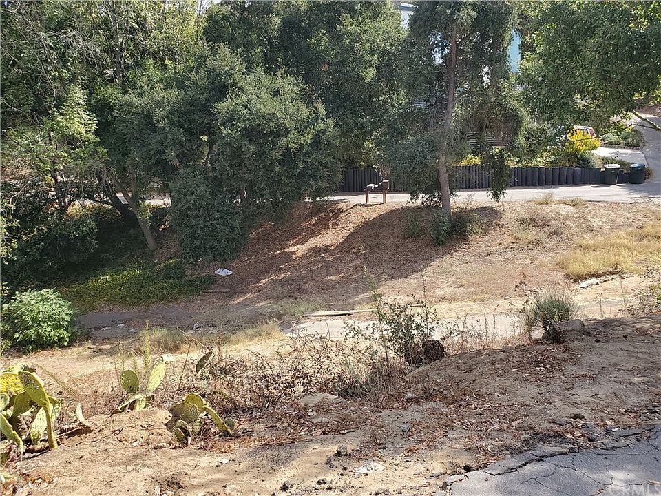 1st image of 1264 Grand View Dr