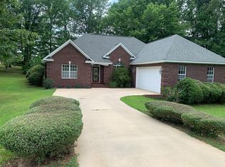 201 Nottingham Ln, Booneville, MS 38829