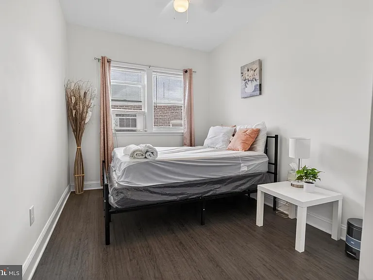 3138 W Allegheny Ave #B — Photo 14