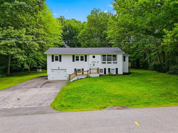 3 Doris Street, Derry, NH 03038