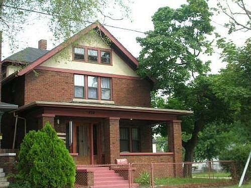 1st image of 430 N 4th St