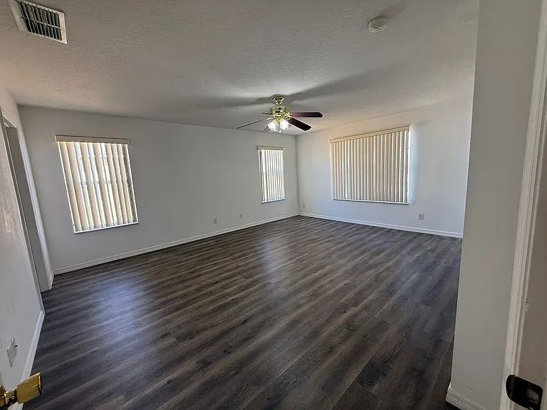 2616 Plumberry Ave — Photo 22