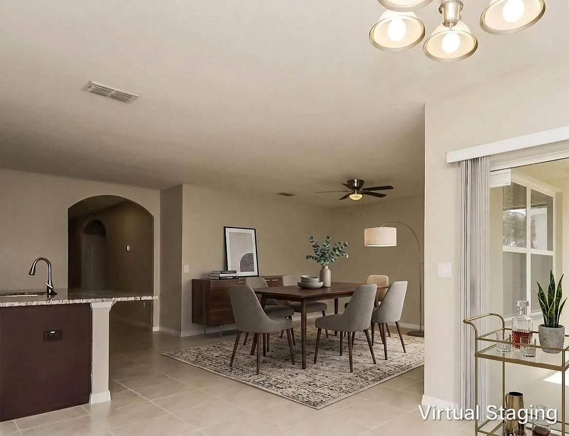 3 bed, 2.0 bath, 1676 sqft, $2,295 — Photo 2