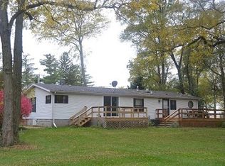 634 Palmyra Rd, Dixon, IL 61021